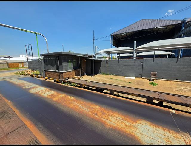 6,000M² VACANT LAND TO LET IN WADEVILLE